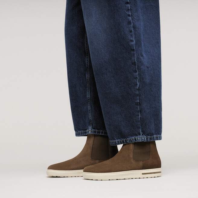 Bend Chelsea Suede Leather Bend Chelsea Suede Leather