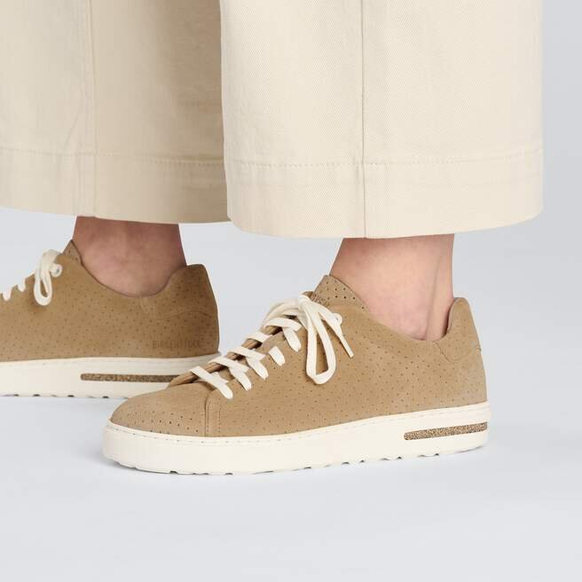 Bend Low Suede Leather Embossed Bend Low Suede Leather Embossed