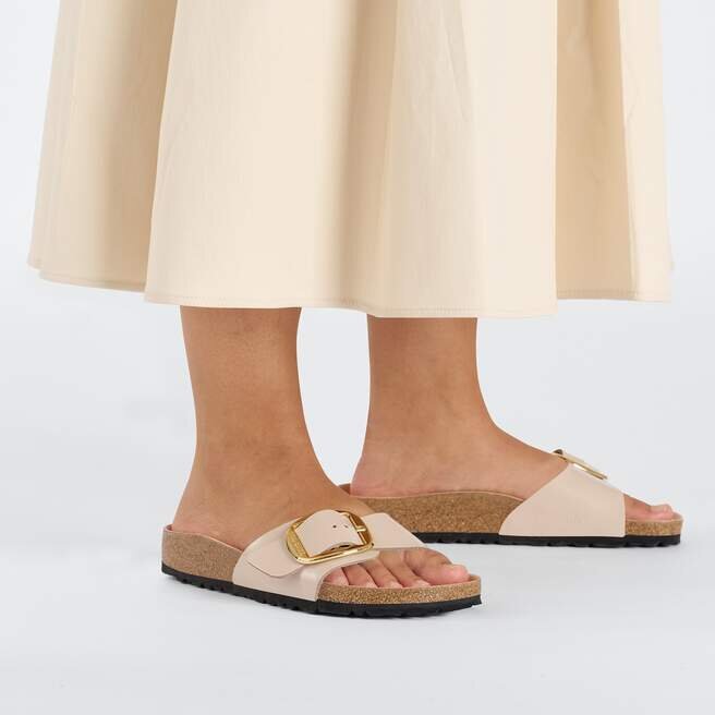 Madrid Big Buckle Natural Leather Patent Madrid Big Buckle Natural Leather Patent