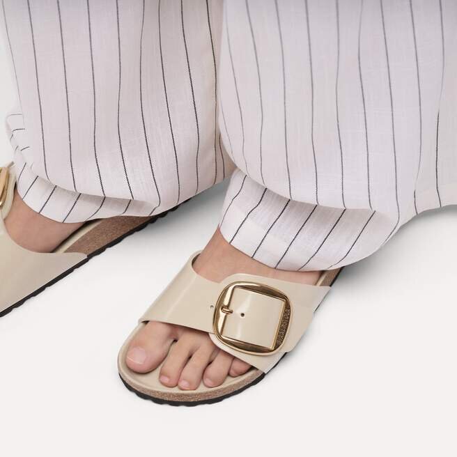 Madrid Big Buckle Natural Leather Patent Madrid Big Buckle Natural Leather Patent