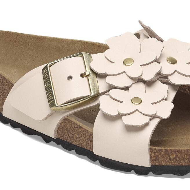 Siena Flower Embellishment Natural Leather Siena Flower Embellishment Natural Leather